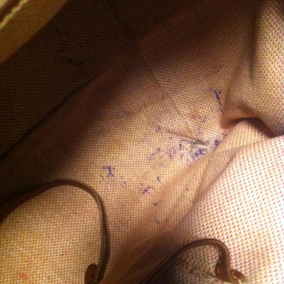 Dooney & Bourke Pebbled Leather Tote - Picture 10 of 12